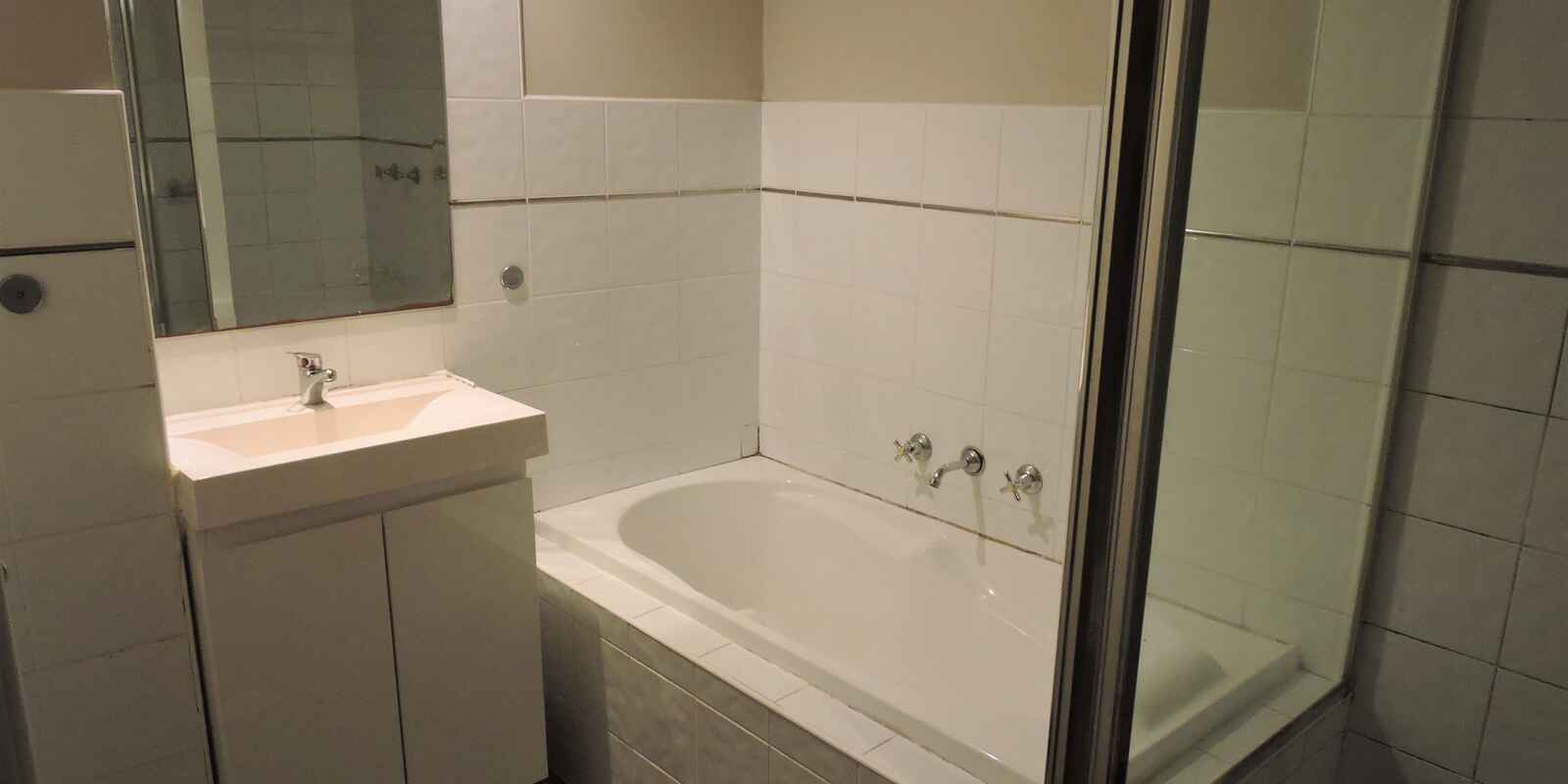 2/16 Pennant Hills Road North Parramatta