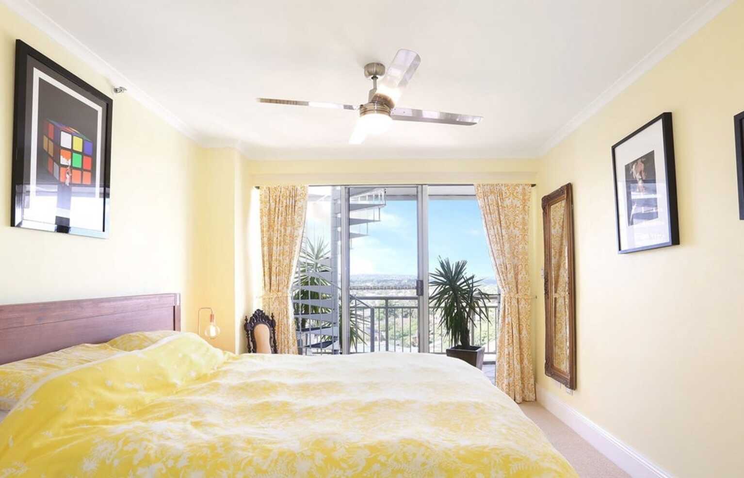 144/3 Sorrell Street Parramatta