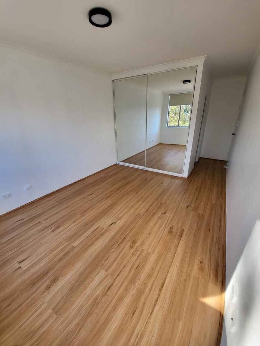 20/346 Church Street Parramatta