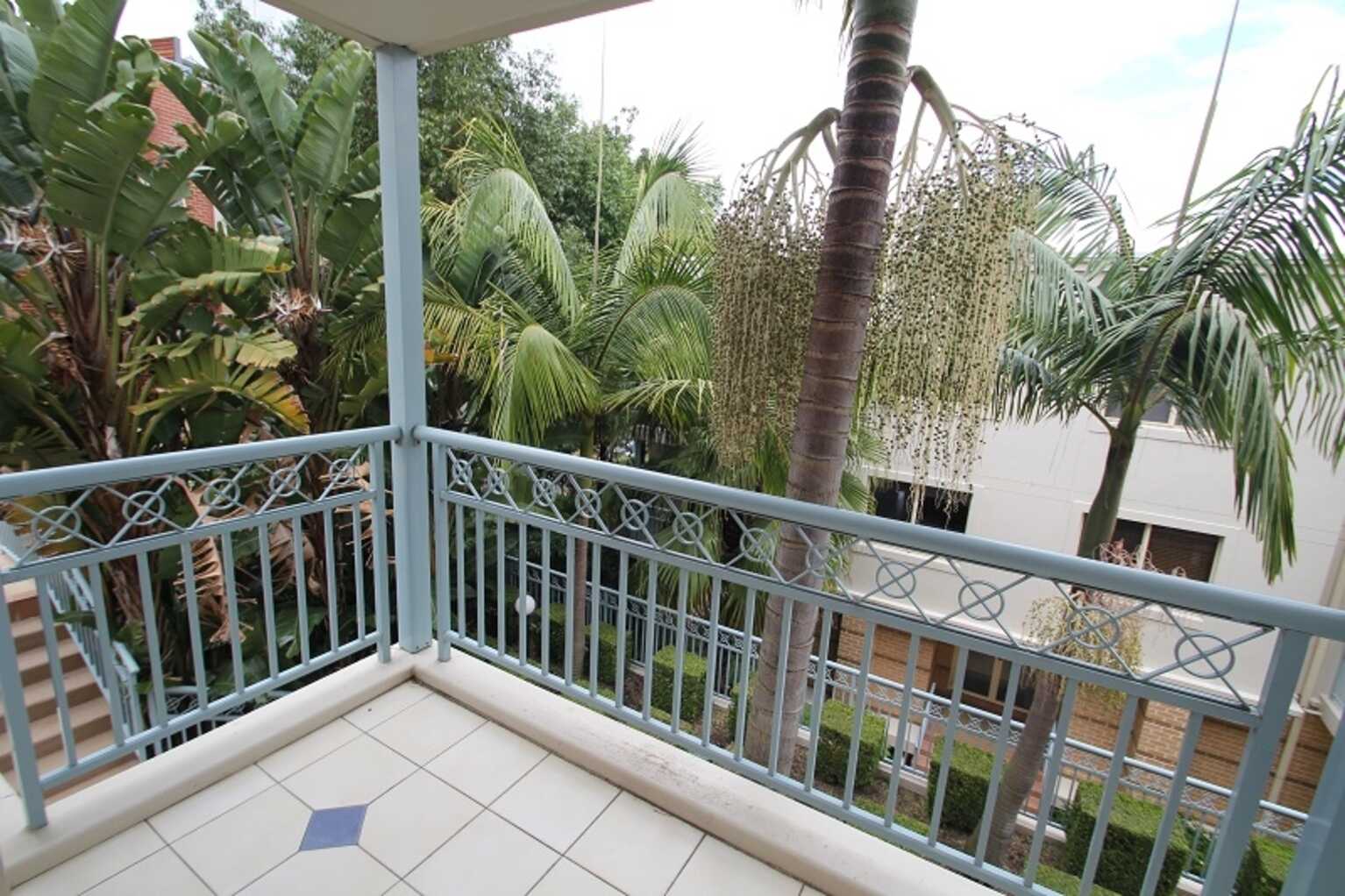 10/6 Rosebery Place Balmain 10/6 Rosebery Place Balmain
