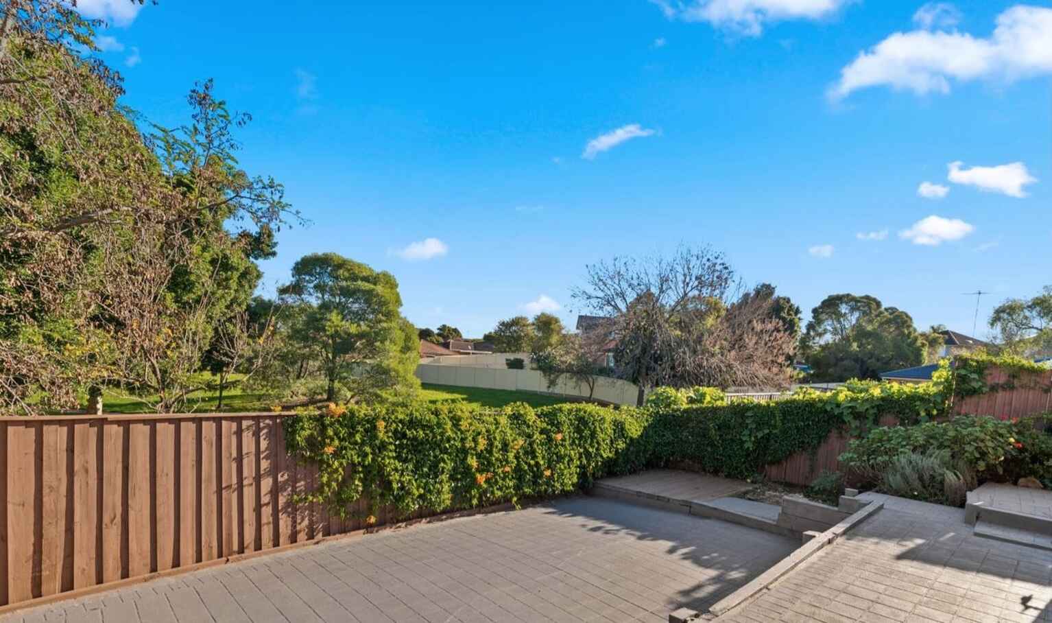 12 Roxby Grove Quakers Hill