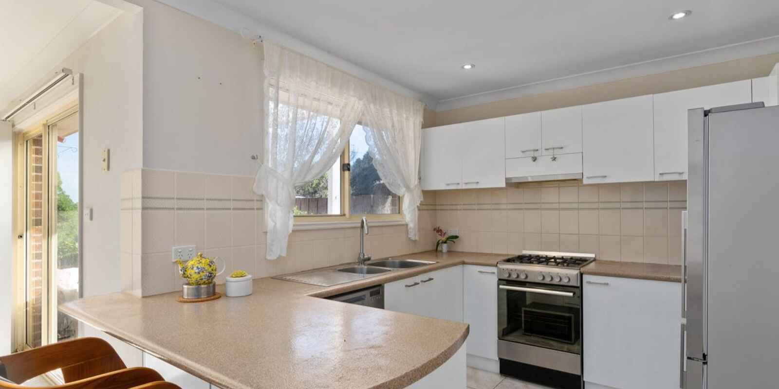 12 Roxby Grove Quakers Hill