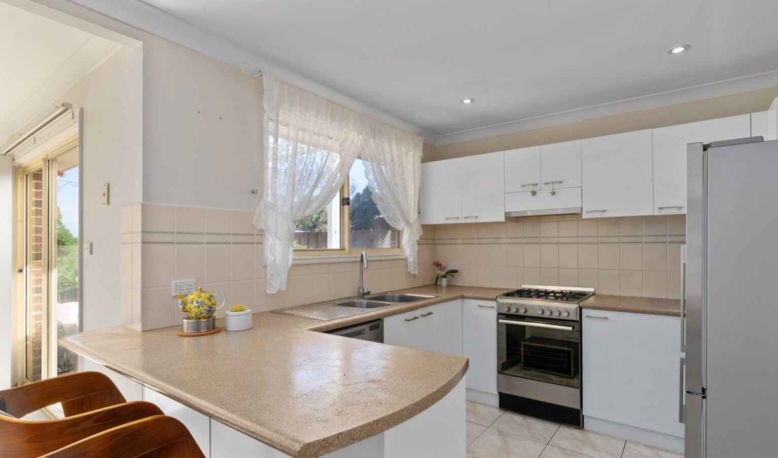 12 Roxby Grove Quakers Hill