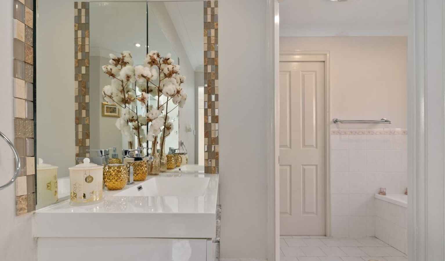 12 Roxby Grove Quakers Hill