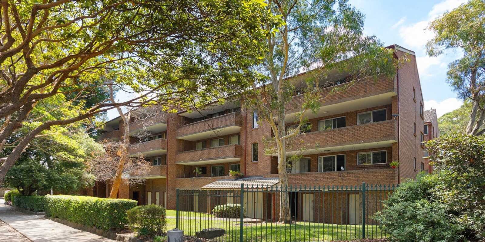 20/26 Sorrell Street Parramatta