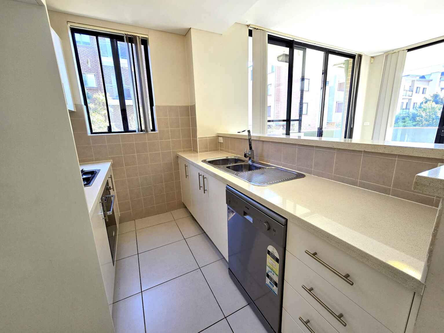 28/5-11 Howard Avenue Northmead