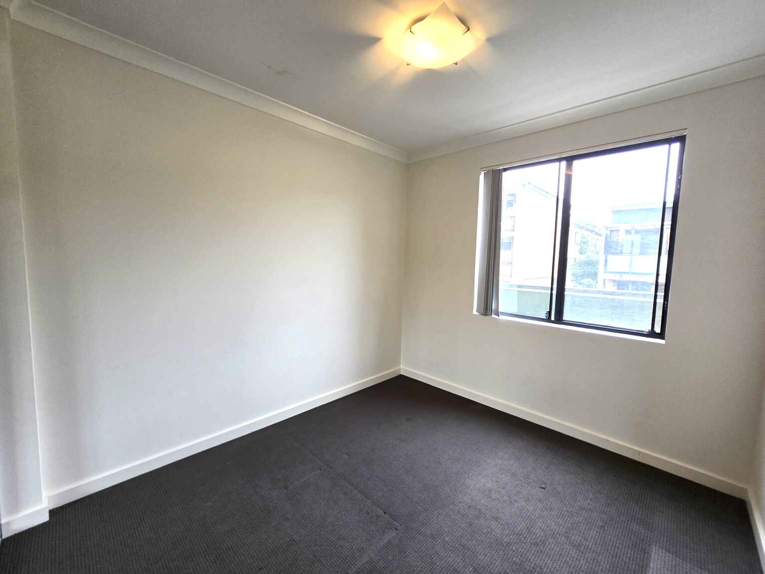 20/5-11 Howard Avenue Northmead