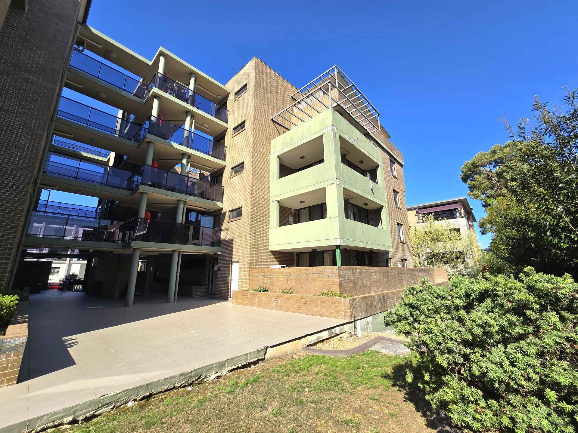 31/5-11 Howard Avenue Northmead