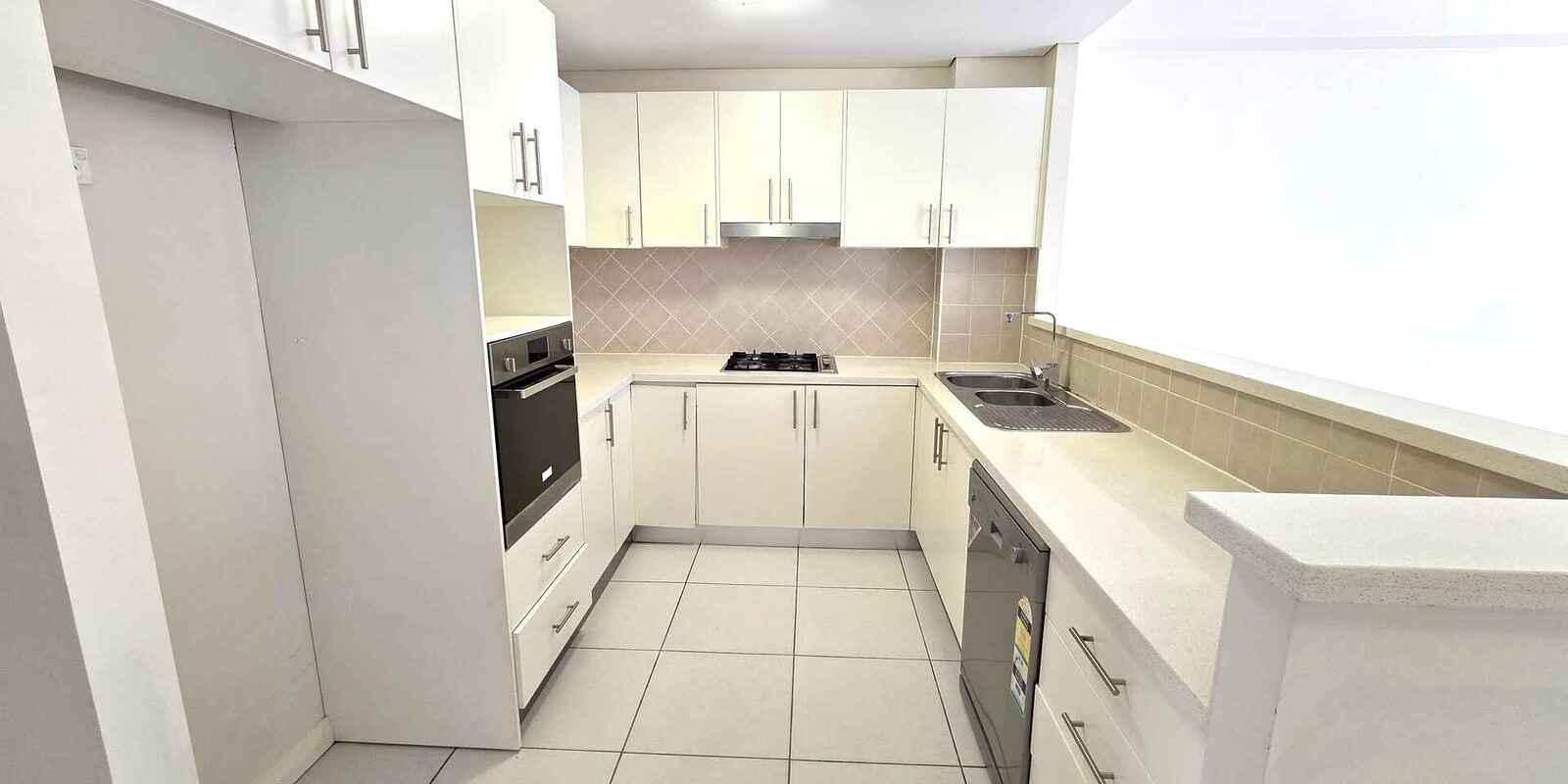 11/9-11 Kleins Road Northmead