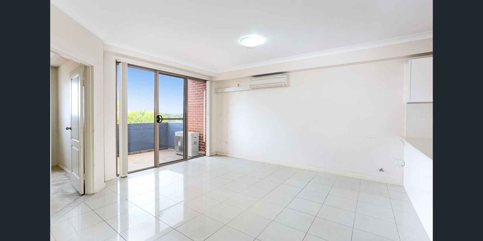 46/546-556 Woodville Road Guildford