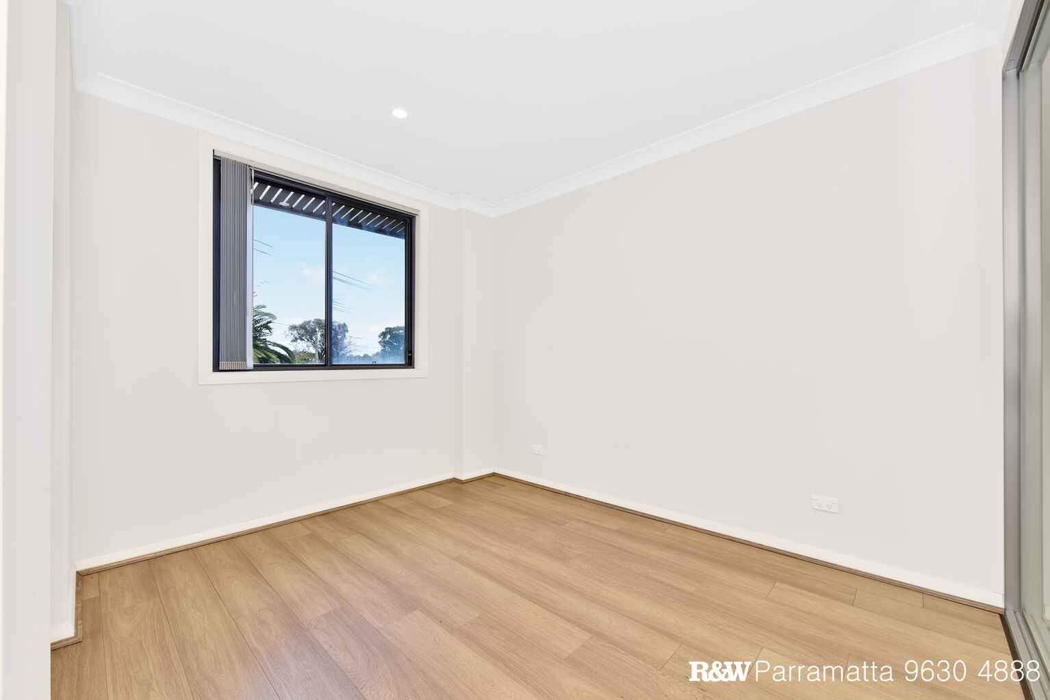 B5/2-4 Amos Street Parramatta