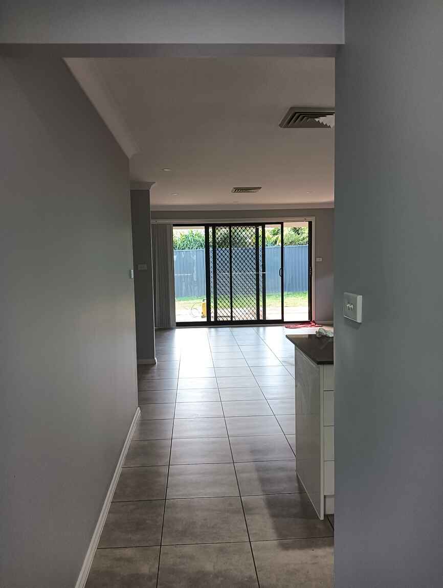 7 Holly Crescent Jordan Springs