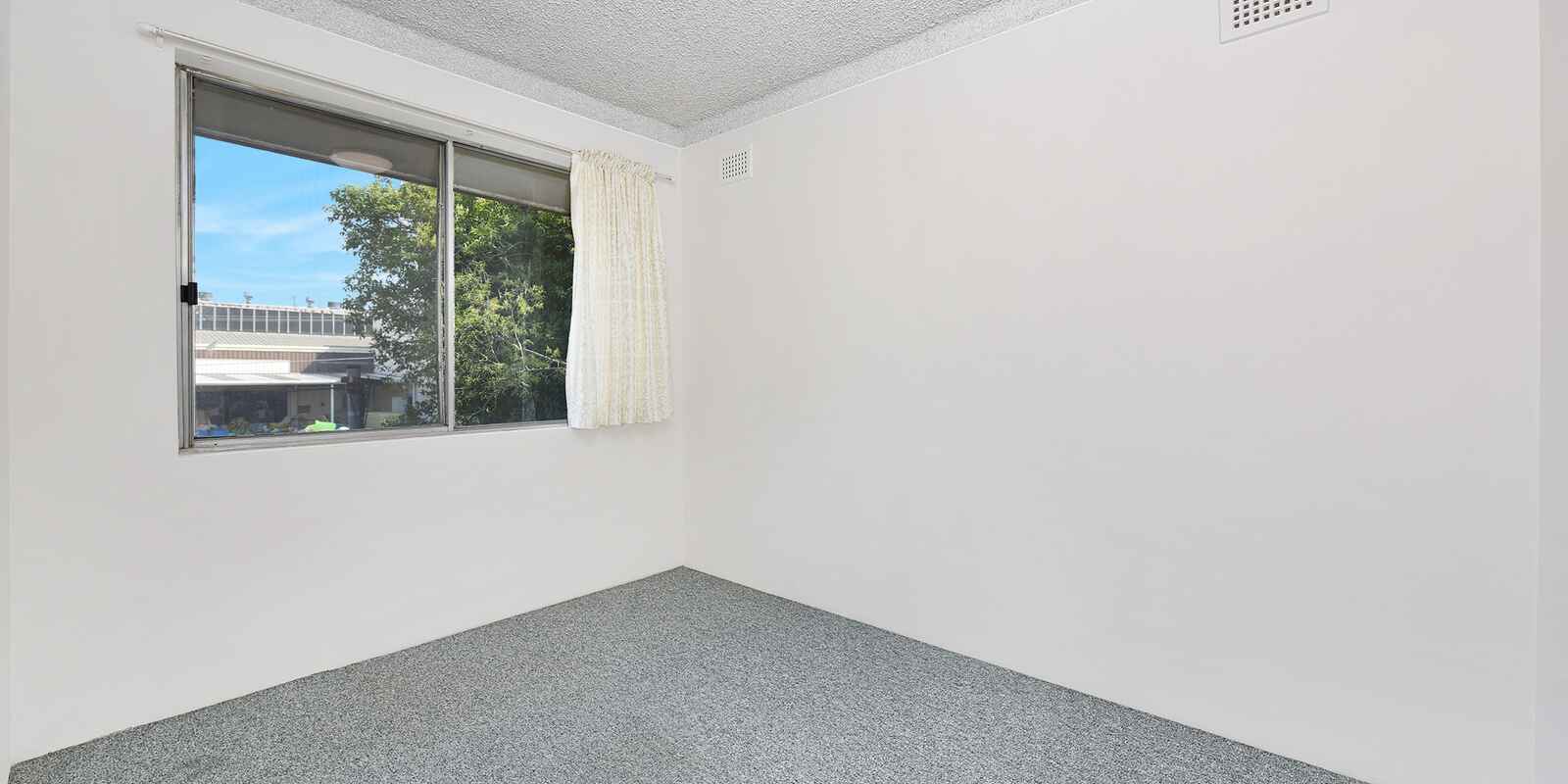 10/3 Dunlop Street North Parramatta