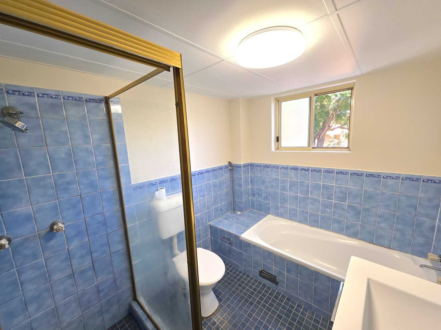 1/8-10 Queens Road Westmead