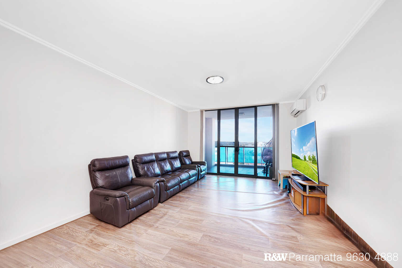 704/3-5 Weston Street Rosehill 704/3-5 Weston Street Rosehill