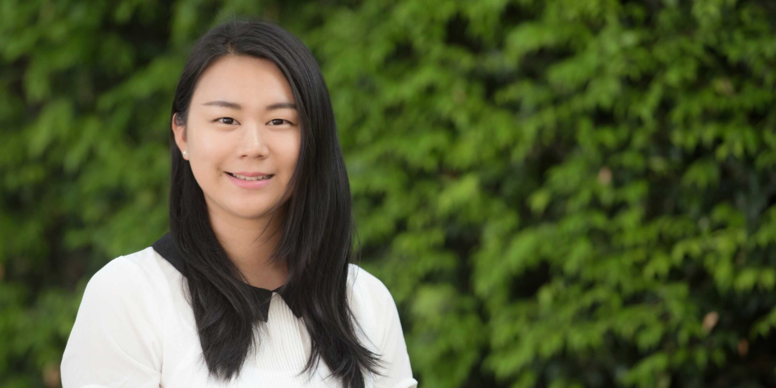 Yiming (Amy) Zhang Yiming (Amy) Zhang