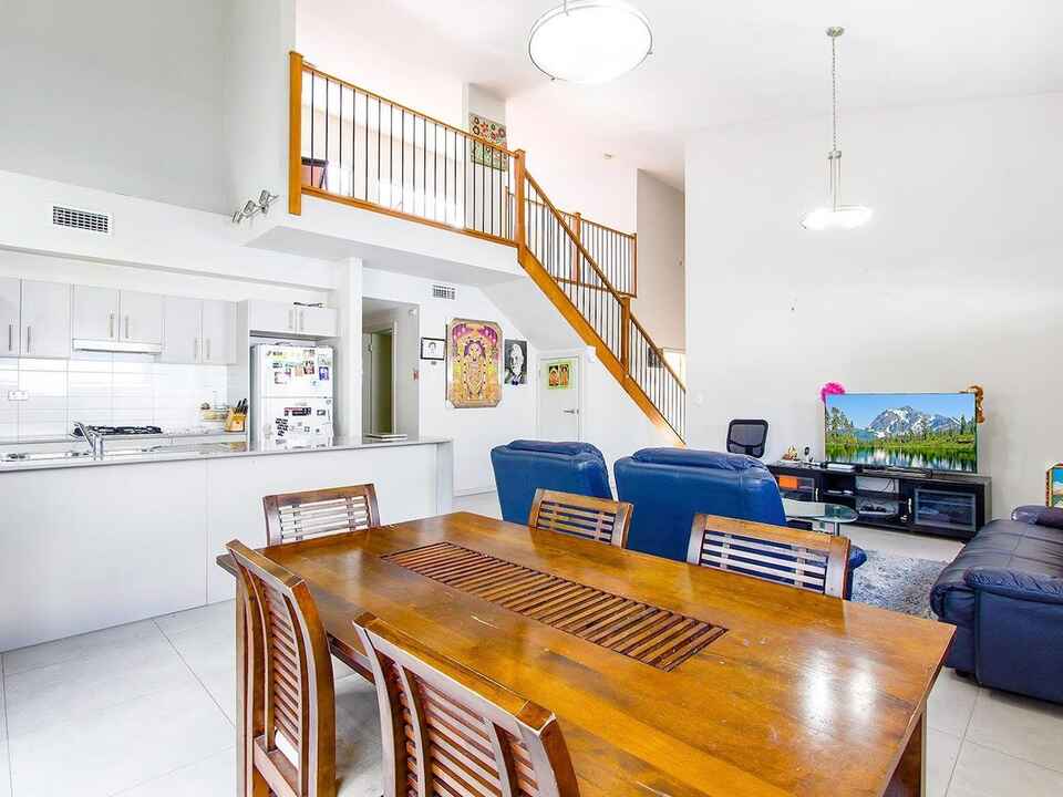 2/20C Lower Mount Street Wentworthville