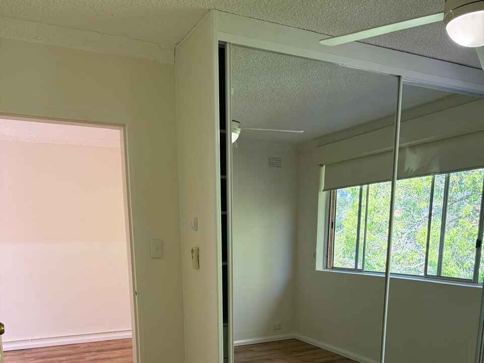 19/11-13 Queens Ave Parramatta