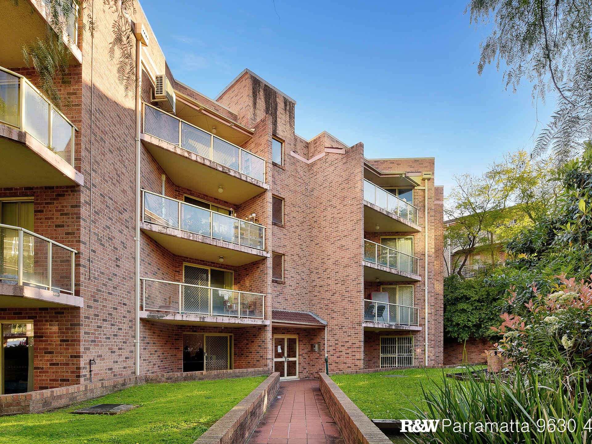 37/13-21 Great Western Highway Parramatta