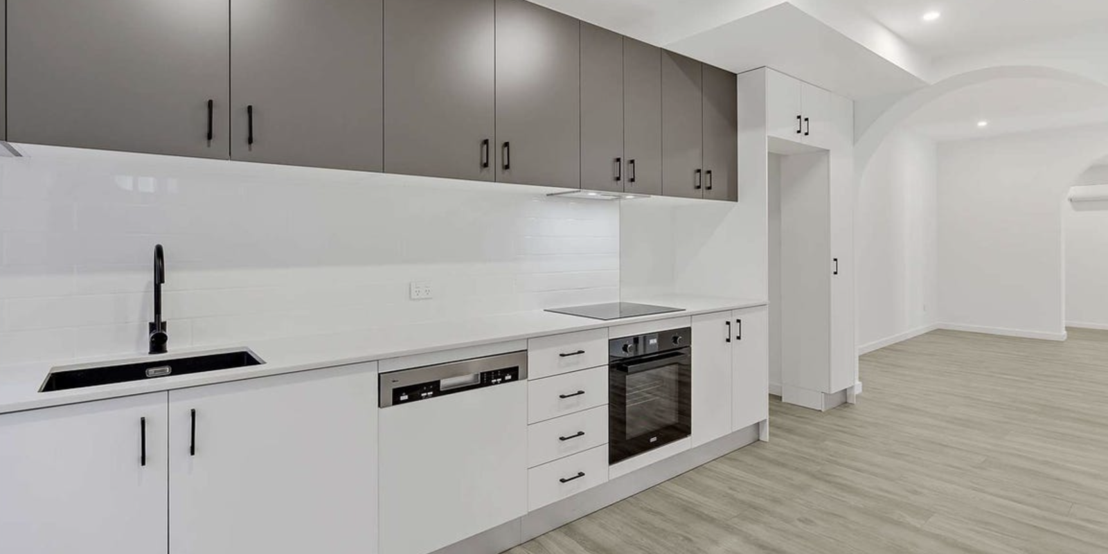 32 Colbourne Avenue Glebe