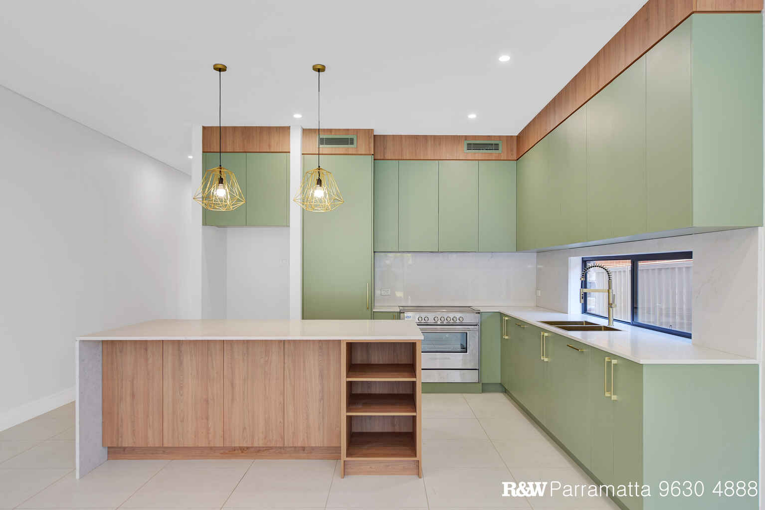 138 Centenary Road South Wentworthville