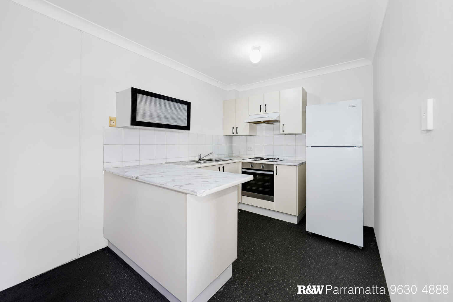 3/96-98 Castlereagh Street Liverpool