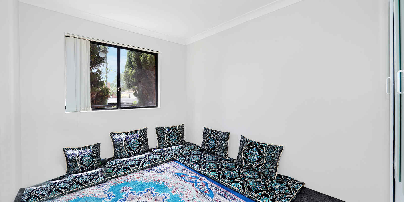 3/96-98 Castlereagh Street Liverpool