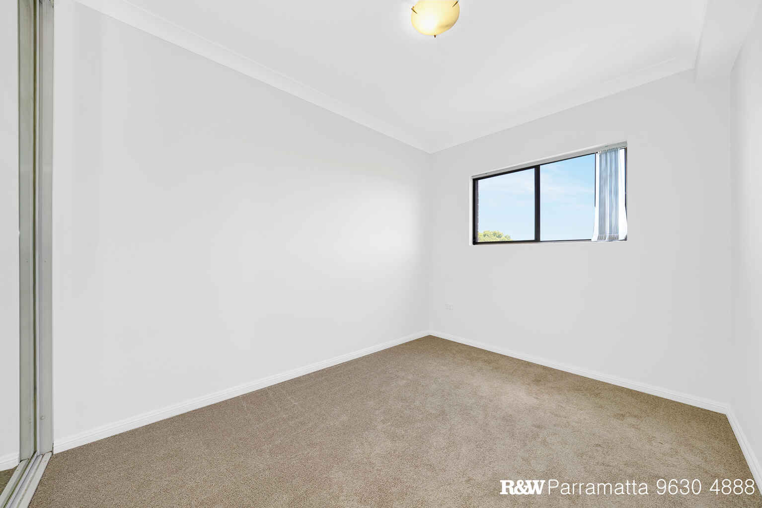 46/548-556 Woodville Road Guildford