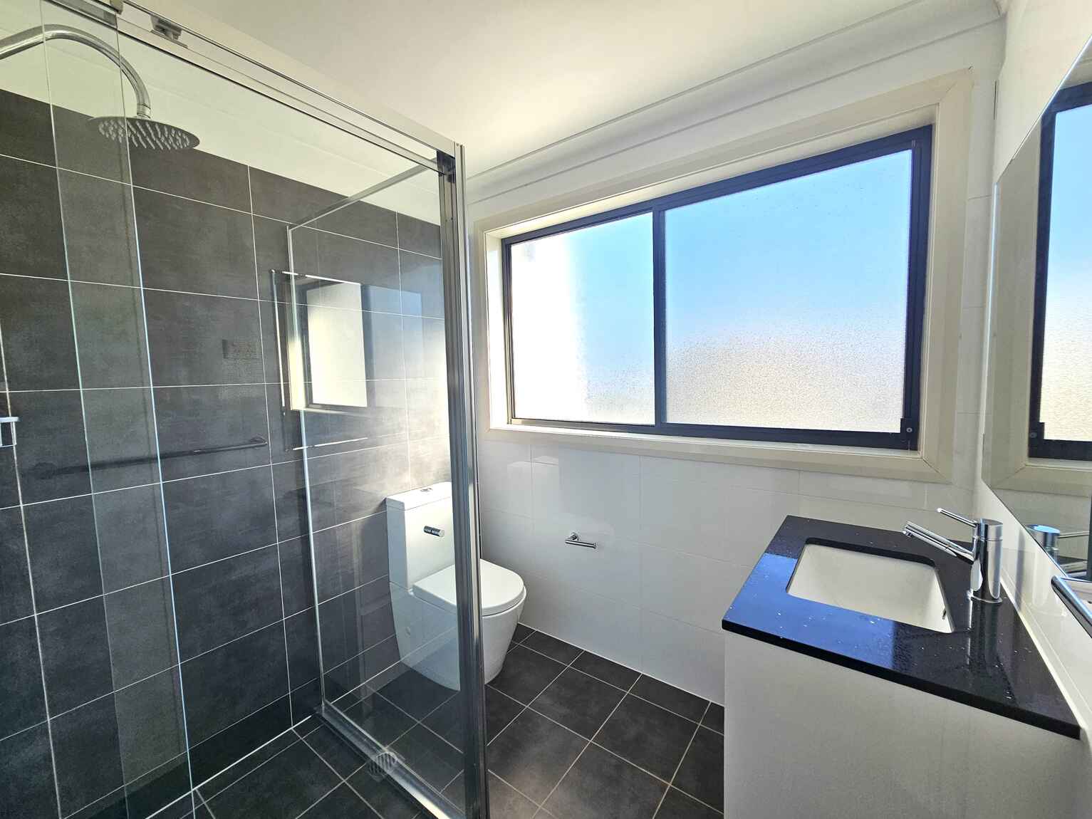 4/175 Kissing Point Road Dundas