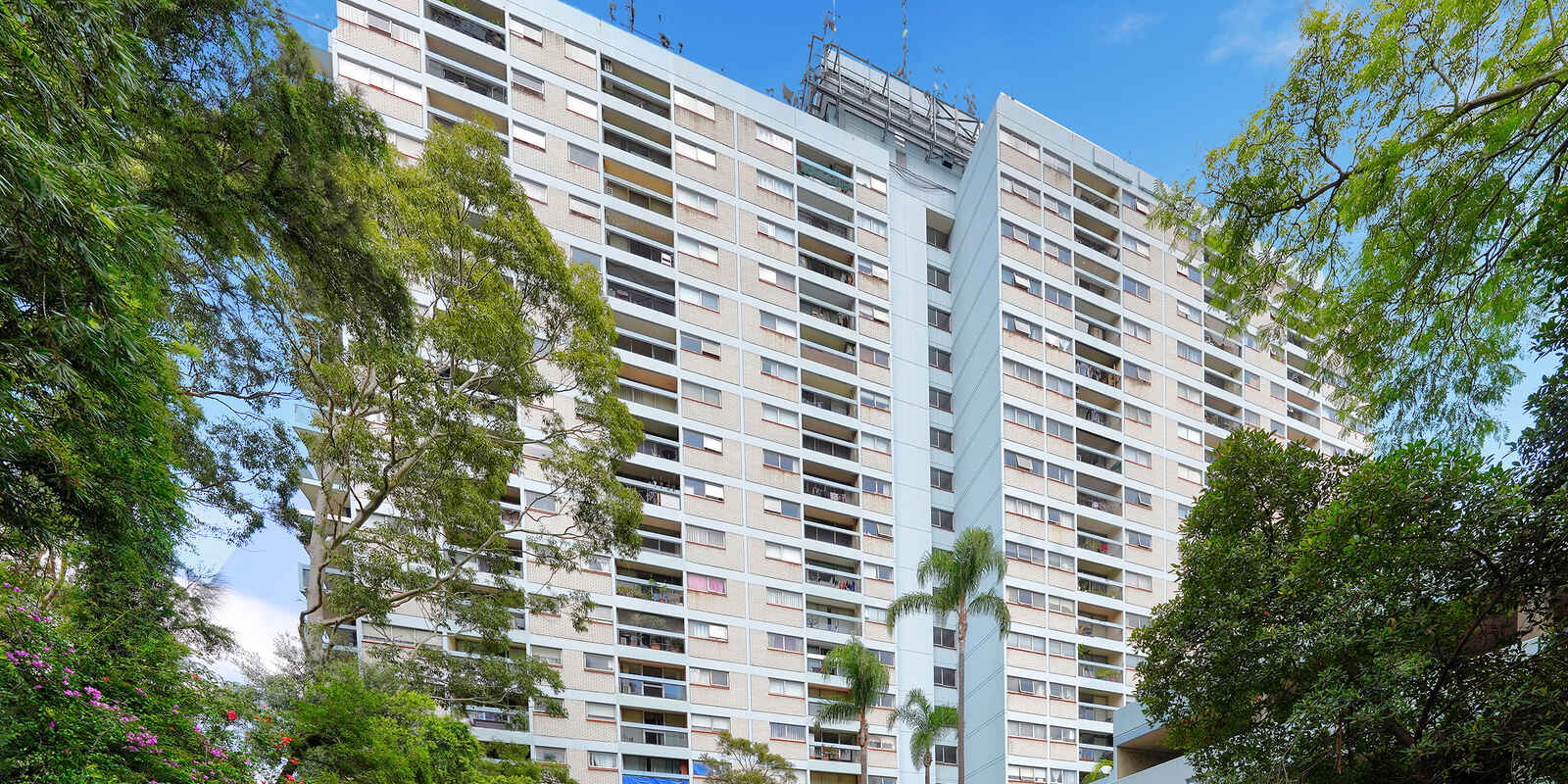 12H/15 Campbell Street Parramatta