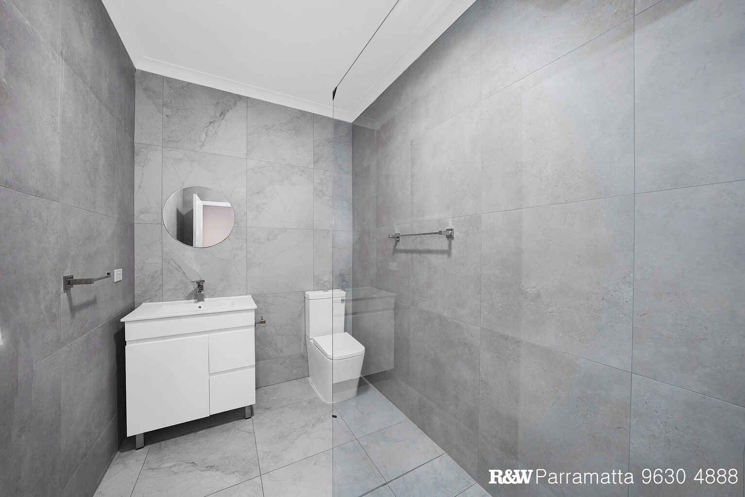 68 Rippon Avenue Dundas