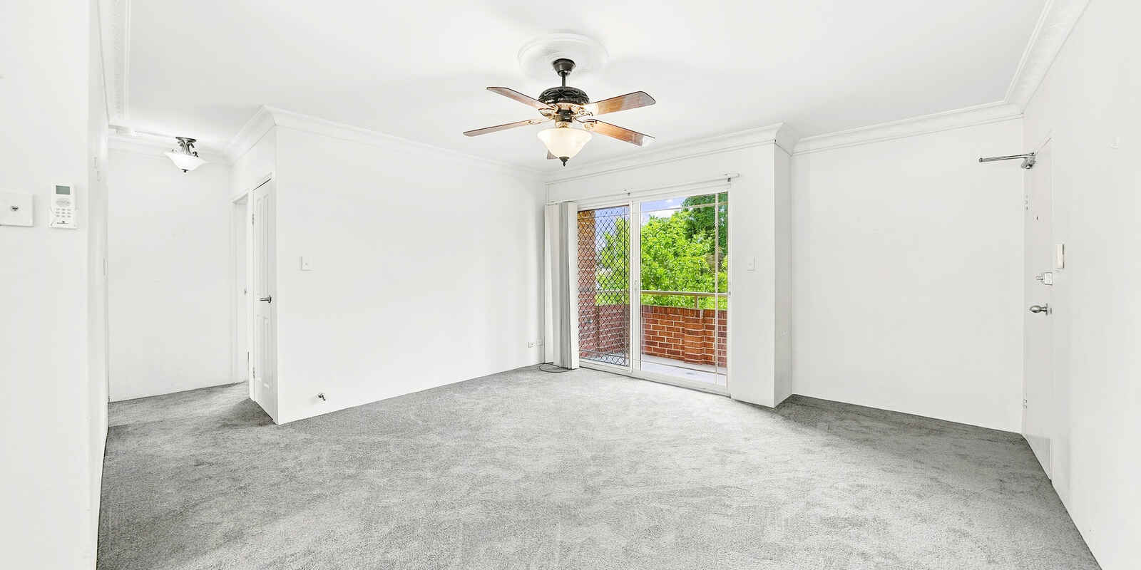 2/32 Galloway Street North Parramatta