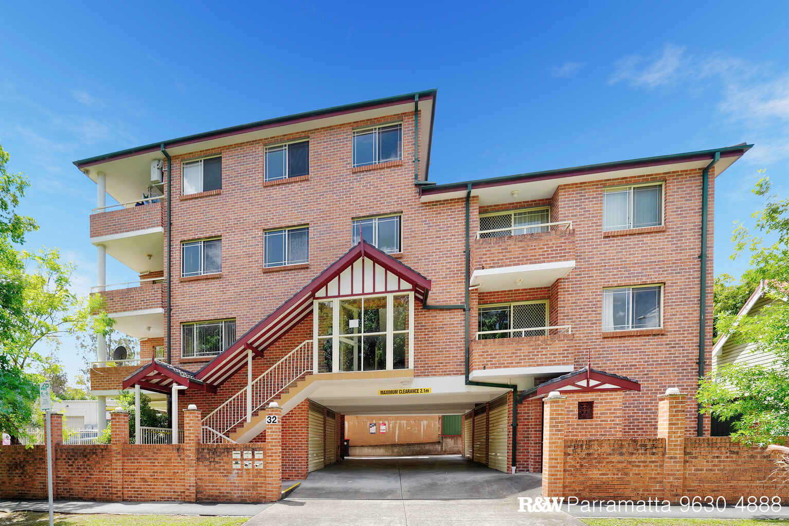 2/32 Galloway Street North Parramatta